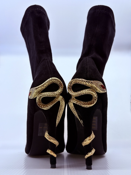 Shoes - Truly Venomous